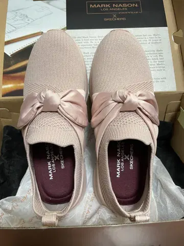 [ 새상품 ] 여성용 스케쳐스 SKECHERS 22cm