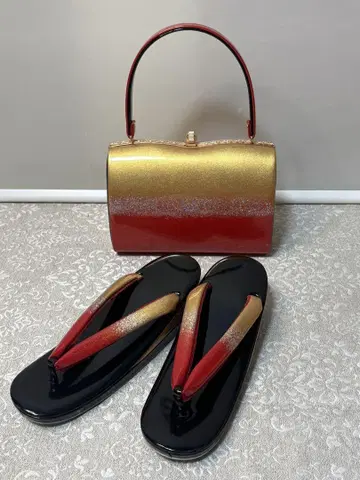 성인식 후리소데용 23.5cm 조리 백 세트 블랙&골드 나전 세공