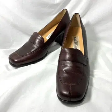 BENEBIS 다크 브라운 로퍼 펌프스 22.5cm