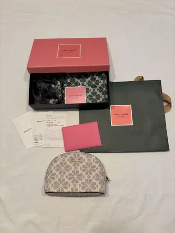 kate spade NEW YORK 파우치