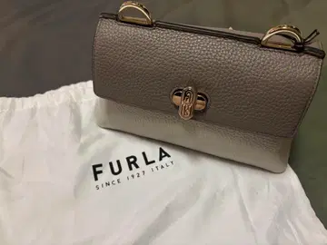 새상품 FURLA 숄더백 바이컬러