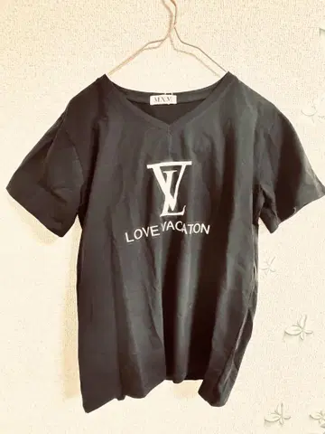 LV LOVE VACATION V넥 T셔츠 블랙