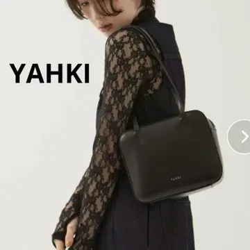 [ YAHKI ] 숄더백 블랙 인기 색상