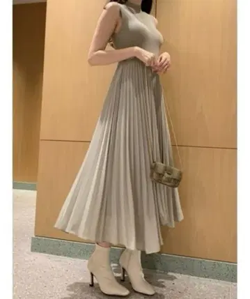 스나이델 슬리브리스 도킹 원피스