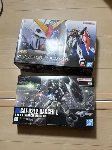 RG WING GUNDAM & HG DAGGER L 세트