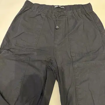 [컨디션 최상] ZARA 블랙 워크 팬츠 M