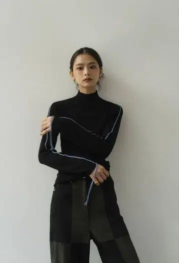 knuthmarf 2way piping high neck knit