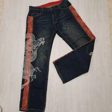 [ 새상품급 ] 드래곤 자수 다크 블루 데님 팬츠 후푸인테이 36인치