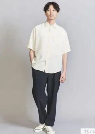 BEAUTY&YOUTH 실키 터치 레귤러 형태 테이퍼드 셔츠
