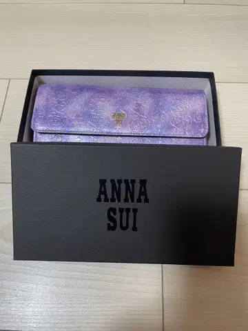 ANNA SUI 장지갑 보라색 311630
