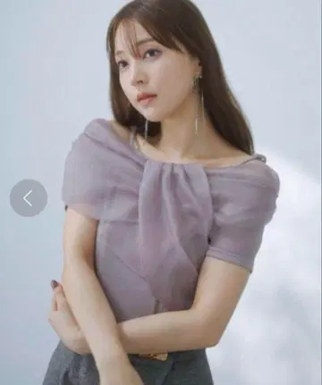snidel 스나이델 리본 디테일 컷 상의 핑크