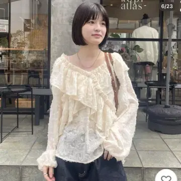 [ mline ] 자카드 오프숄더 블라우스