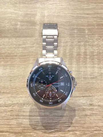 SEIKO 크로노그래프 손목시계 100m 방수
