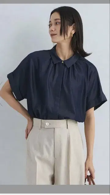 택 포함 새상품 카라 부착 와이드 숏슬리브 셔츠 -워셔블 접촉 냉감-