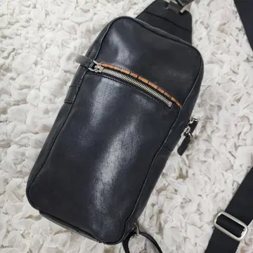 폴스미스 올 가죽 멀티 스트라이프 바디백