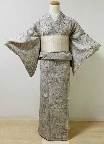코몬 아이보리 계열 먹 흘림 순수 실크