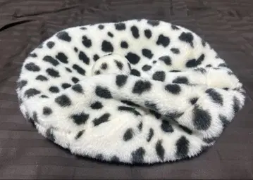 MILK 달마시안 패턴 베레모