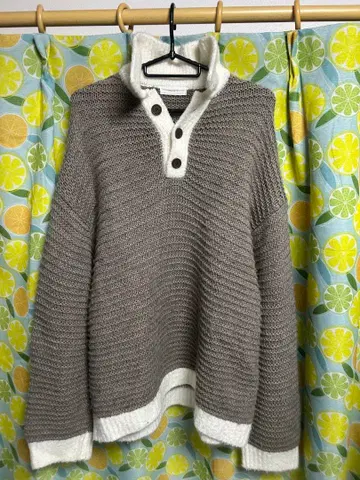 [ 새상품급 ] 뮤에타 니트 MUHET