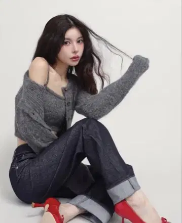 미사용 새상품 Darich 샤기 니트 앙상블 그레이