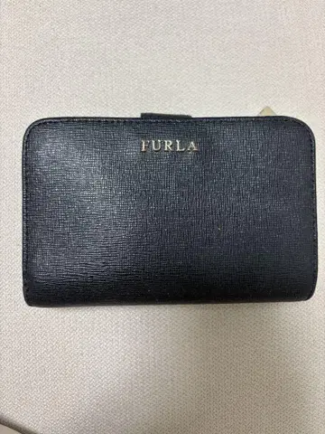 FURLA 지갑 24시간 이내 발송