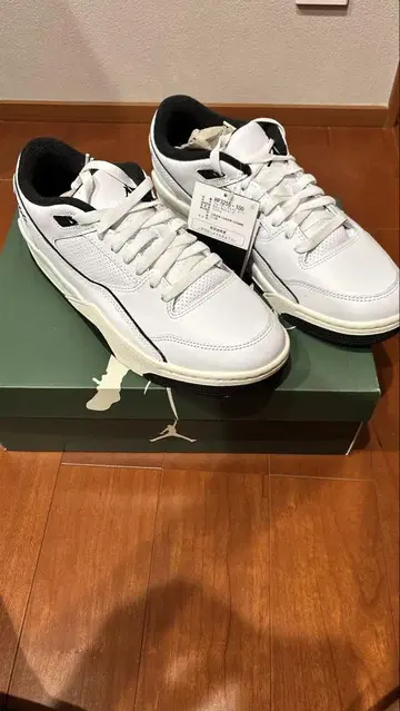 새상품 Jordan 플라이 코트