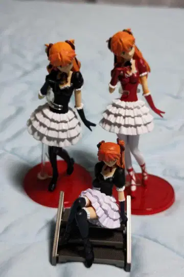 에반게리온 사다모토 요시유키 컬렉션 아스카 고스로리 피규어