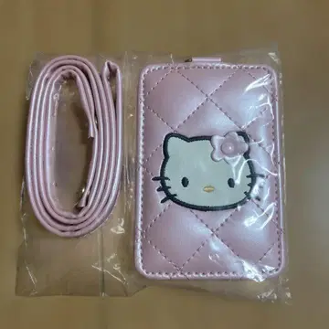 헬로키티 퀼팅 카드 케이스 미개봉 새상품