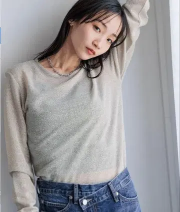 라메 크루 롱 슬리브 로리즈팜 미사용 새상품 이번 시즌 신상