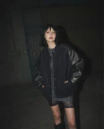 BLONDEY 빈티지풍 BIG 멜톤 바시티 자켓