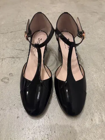 [ 새상품급 ] 레페토 repetto 에나멜 스트랩 펌프스 T스트랩 블랙