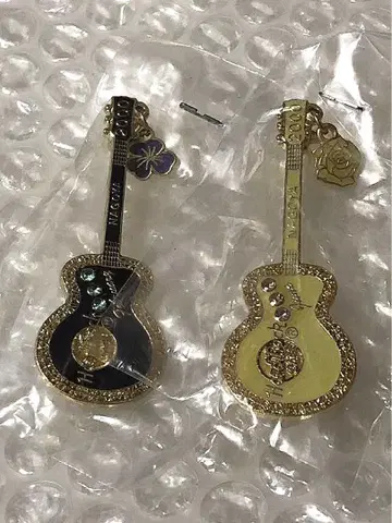2종류 나고야점 하드 록 카페 기타 guitar 핀 배지