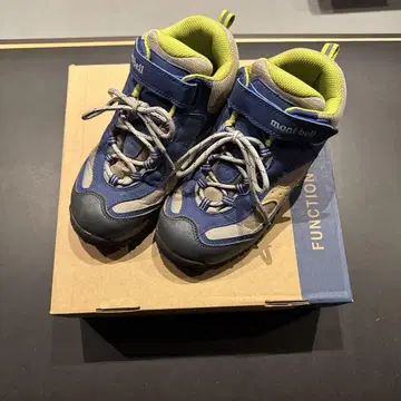 mont-bell 머세드 부츠 Kid's 23cm
