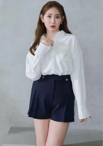 [ herlipto ] Front Tuck Twill Shorts