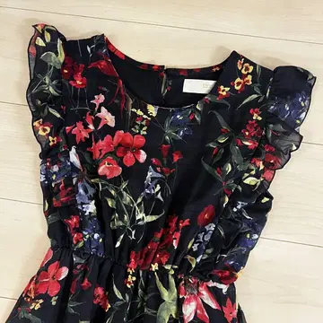 새상품급 tocco closet 플라워 무늬 롱 원피스
