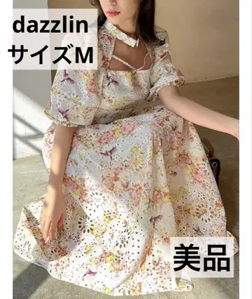 dazzlin 다즐린 초커넥 원피스 사이즈 M