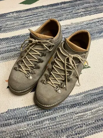 다너 마운틴리지 로우 빈티지