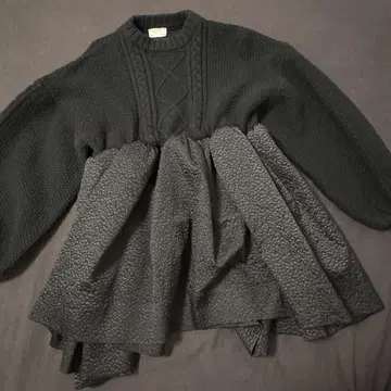 Bibiy. JUANA KNIT TOP 블랙