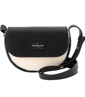 Calvin Klein Jeans 숄더백 보아