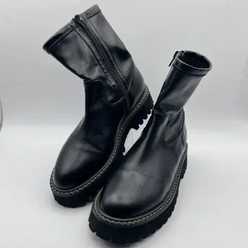 오데뜨 앤 오딜 스트레치 숏부츠 사이드 지퍼 블랙 24.5cm