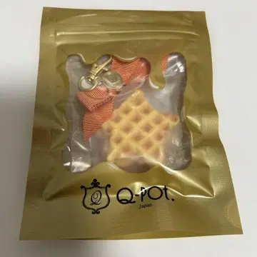 우타프리 그래쇼 Q-pot 콜라보 와플 백참 렌