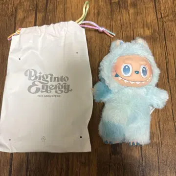 POP MART LABUBU 블루