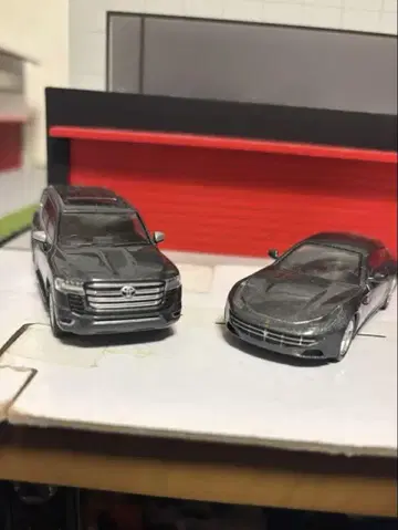 교쇼 1/64 랜드크루저 페라리 세트