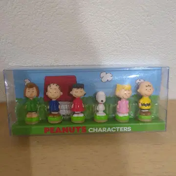 파밀리아 PEANUTS 캐릭터 6체 세트