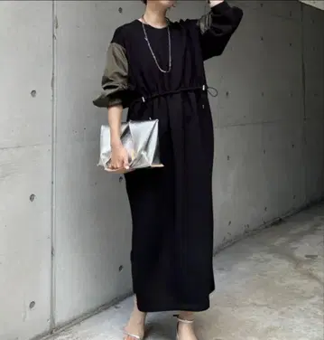 새상품급 DouDou 캐주얼 롱 원피스 블랙