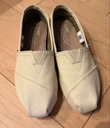 [ 시착만 한 상품 ] TOMS 톰스 슬립온 W5 22