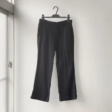maison mill 사이드 슬릿 이지 플레어 트라우저