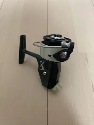 새상품급 카디날 33 아브가르시아