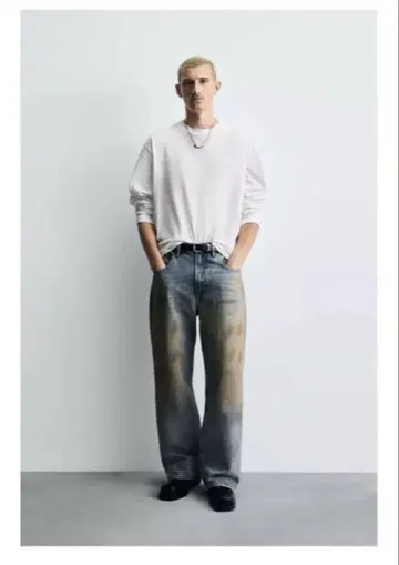 완판템 ZARA 빈티지 가공 배기 핏 청바지 EU38 (JP30)