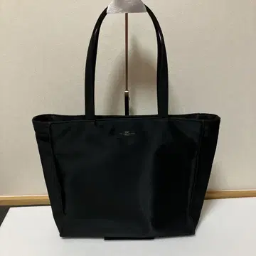 SAZABY 사자비 블랙 토트백