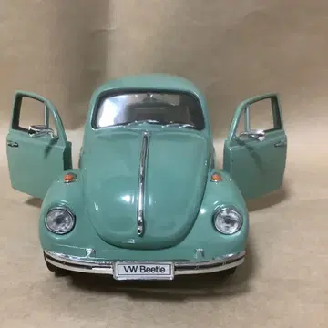 VW Beetle 미니카 민트 그린